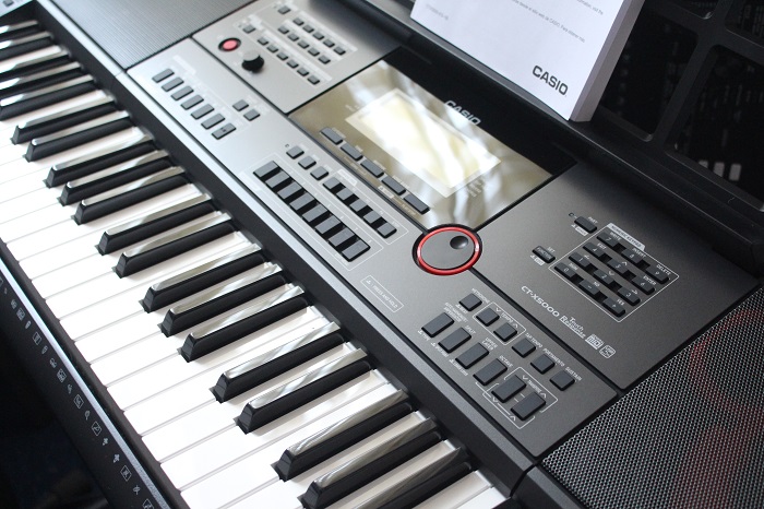 Casio CTX-5000 Instrument