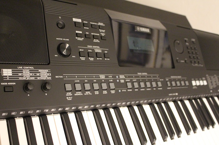 Yamaha Keyboard E463 Technik